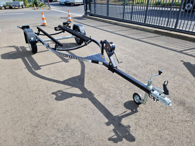 jetski trailer anhaenger bootstrailer black 01