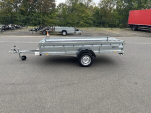 ZASLAW TRAILIS 300-SU 750 kg Anhänger
