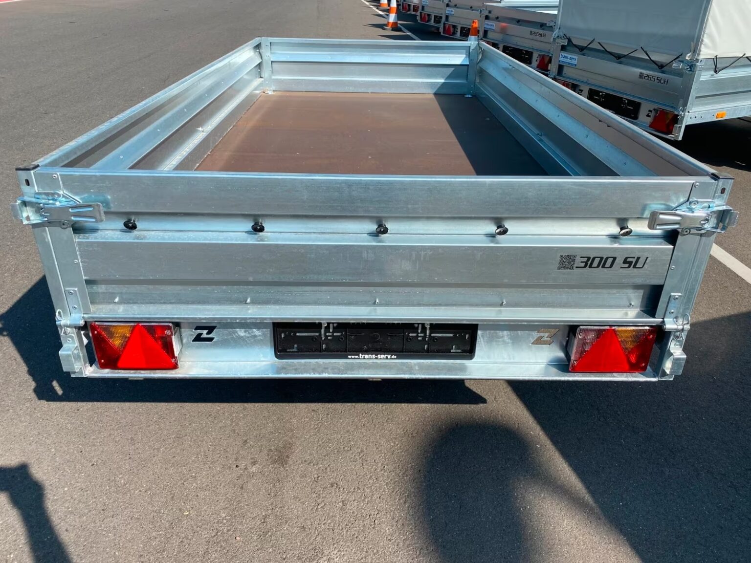 zaslaw 300 su trailis 02
