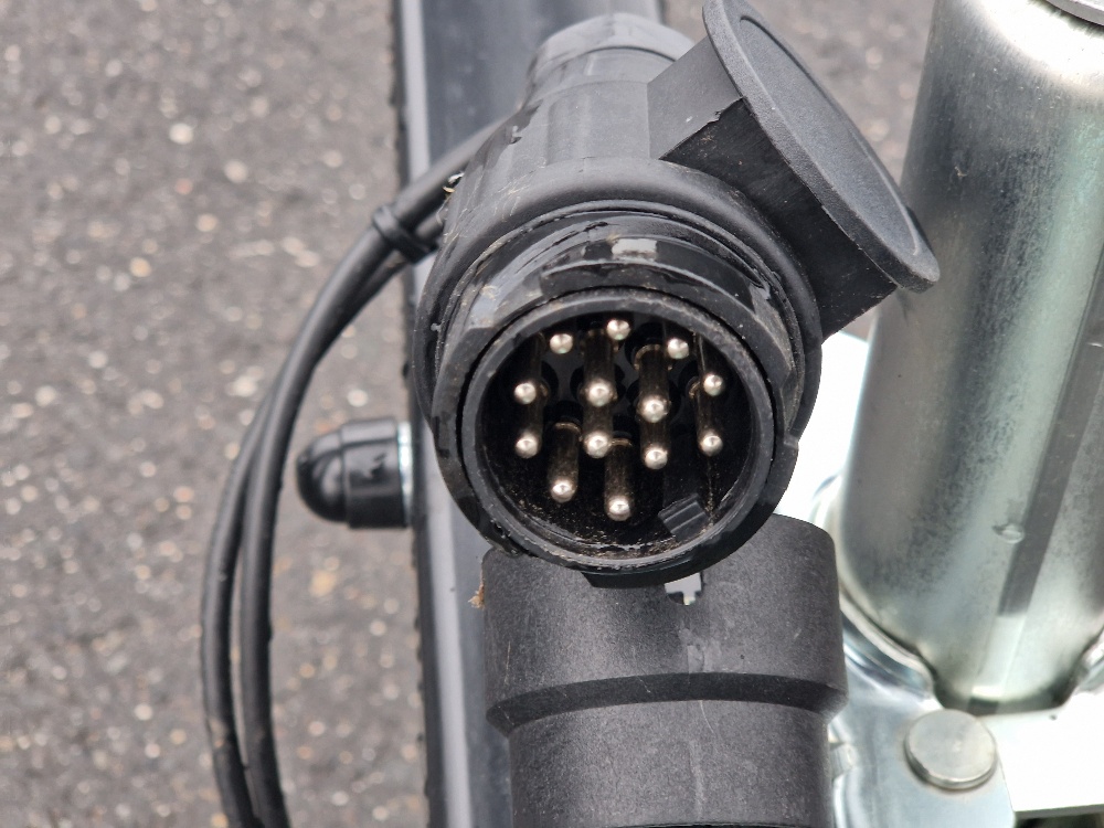 20251125 125726 resized