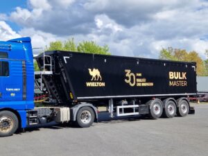 Wielton BULK MASTER Alu-Kastenmulde 51m³ Kombitür BLACK EDITION