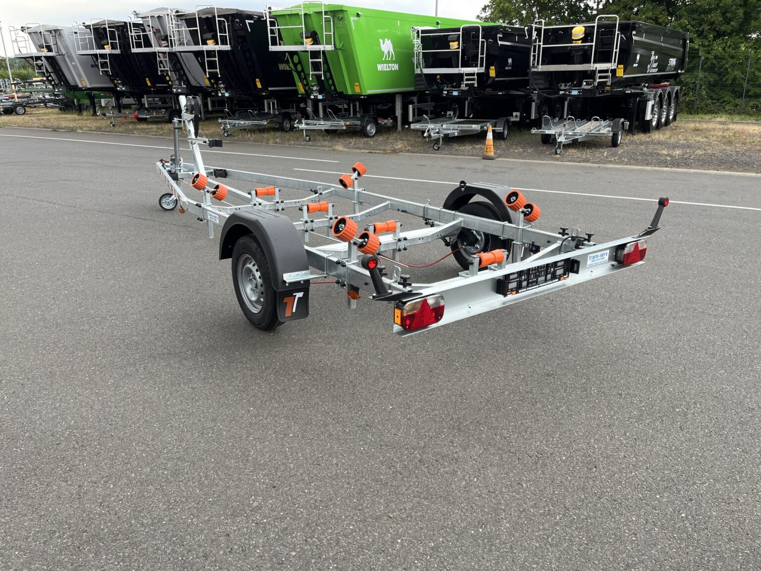 BT 1300 L 4